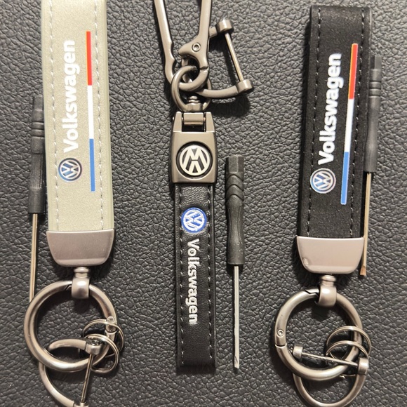 Car keychains for all car models + wheel caps - Picture 10 of 16
